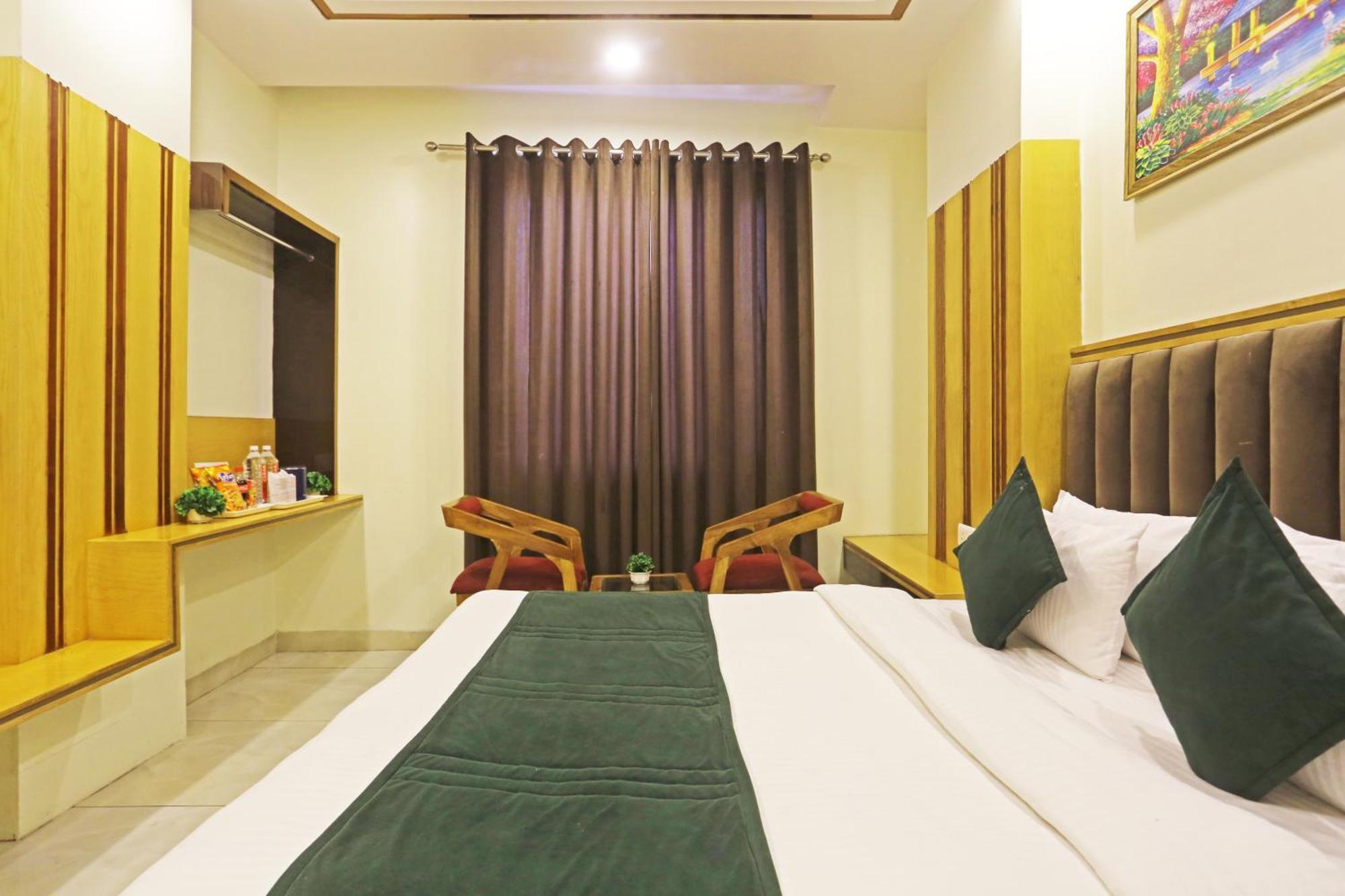 Hotel Aman Imperial Just A Minute Away From New Delhi Railway Station And Connaught Place Exterior foto