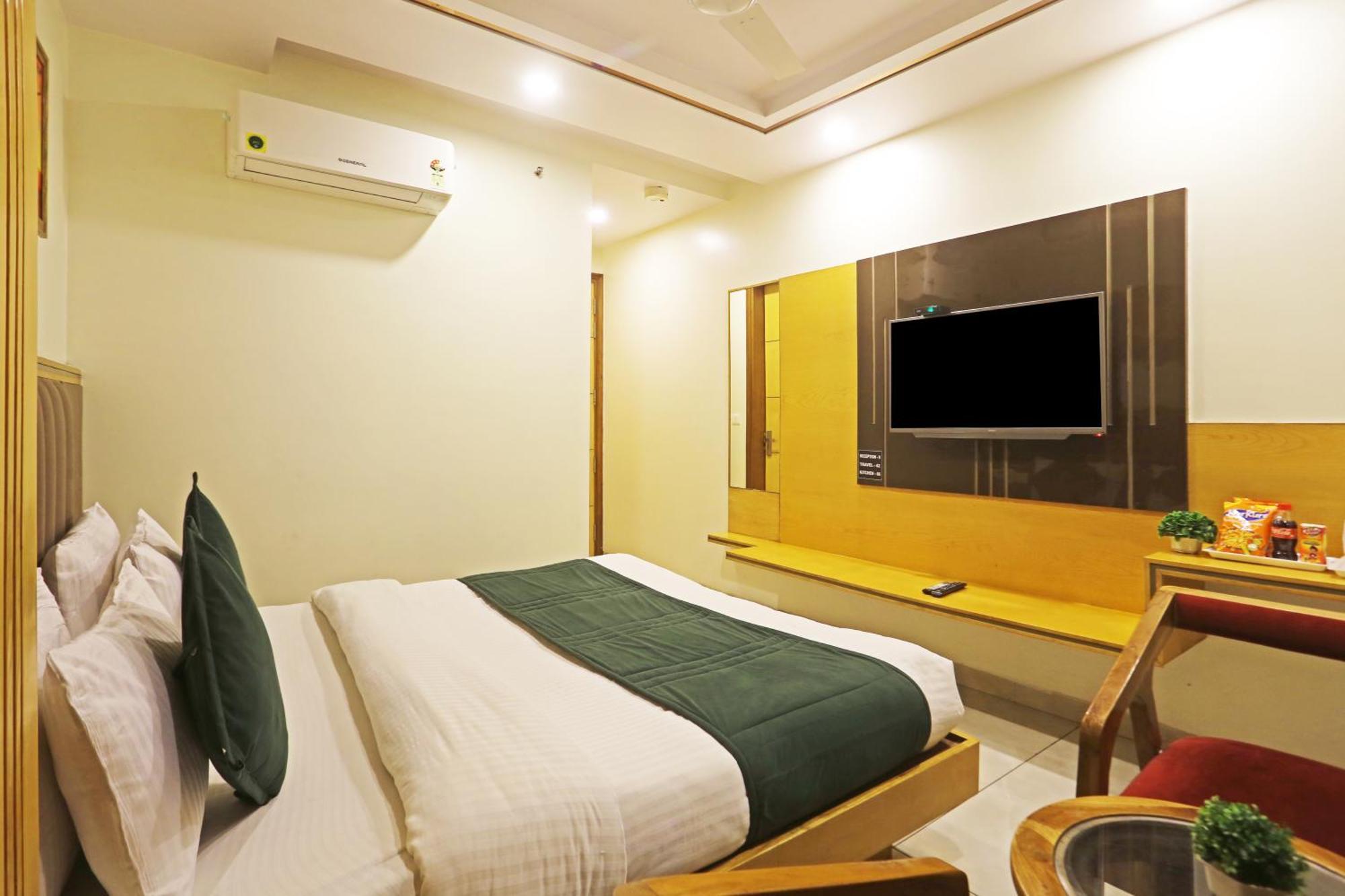 Hotel Aman Imperial Just A Minute Away From New Delhi Railway Station And Connaught Place Exterior foto